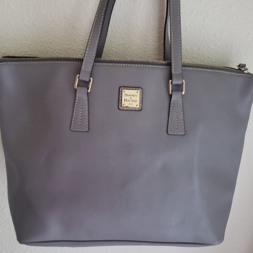 Dooney & Bourke Gray tote bag saffiano leather